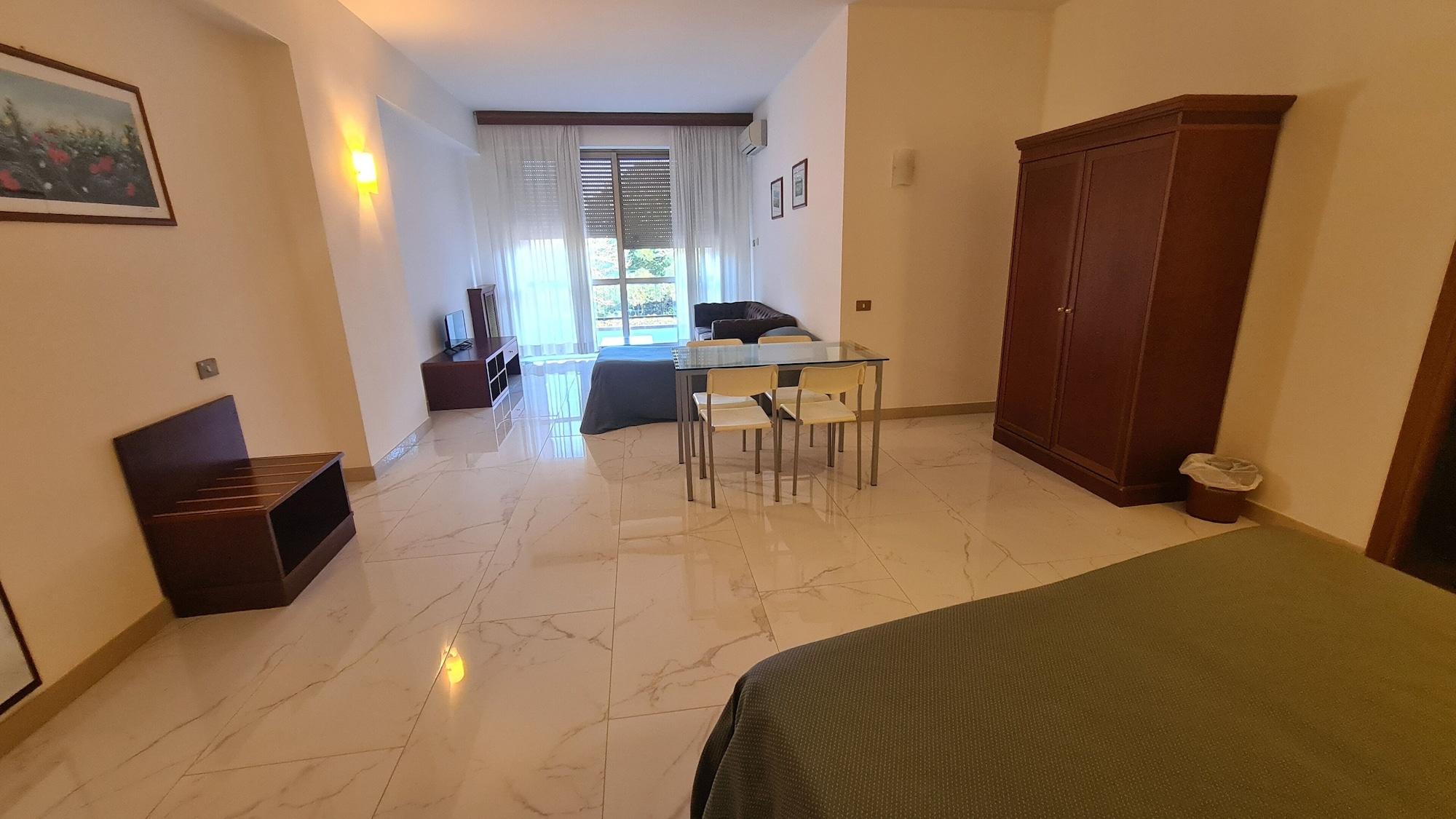 Parco Tirreno Hotel Rome Exterior photo